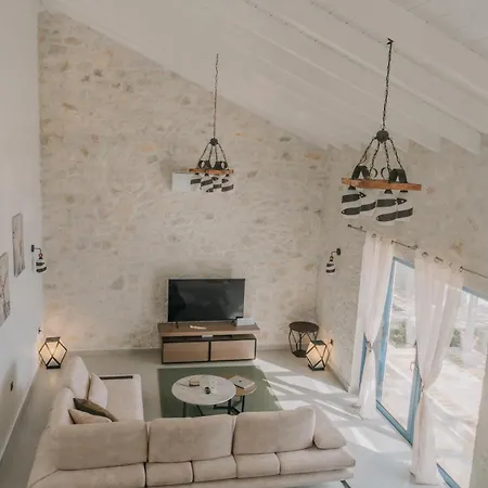 Вилла Family Affair By About Paxos Tranakatika